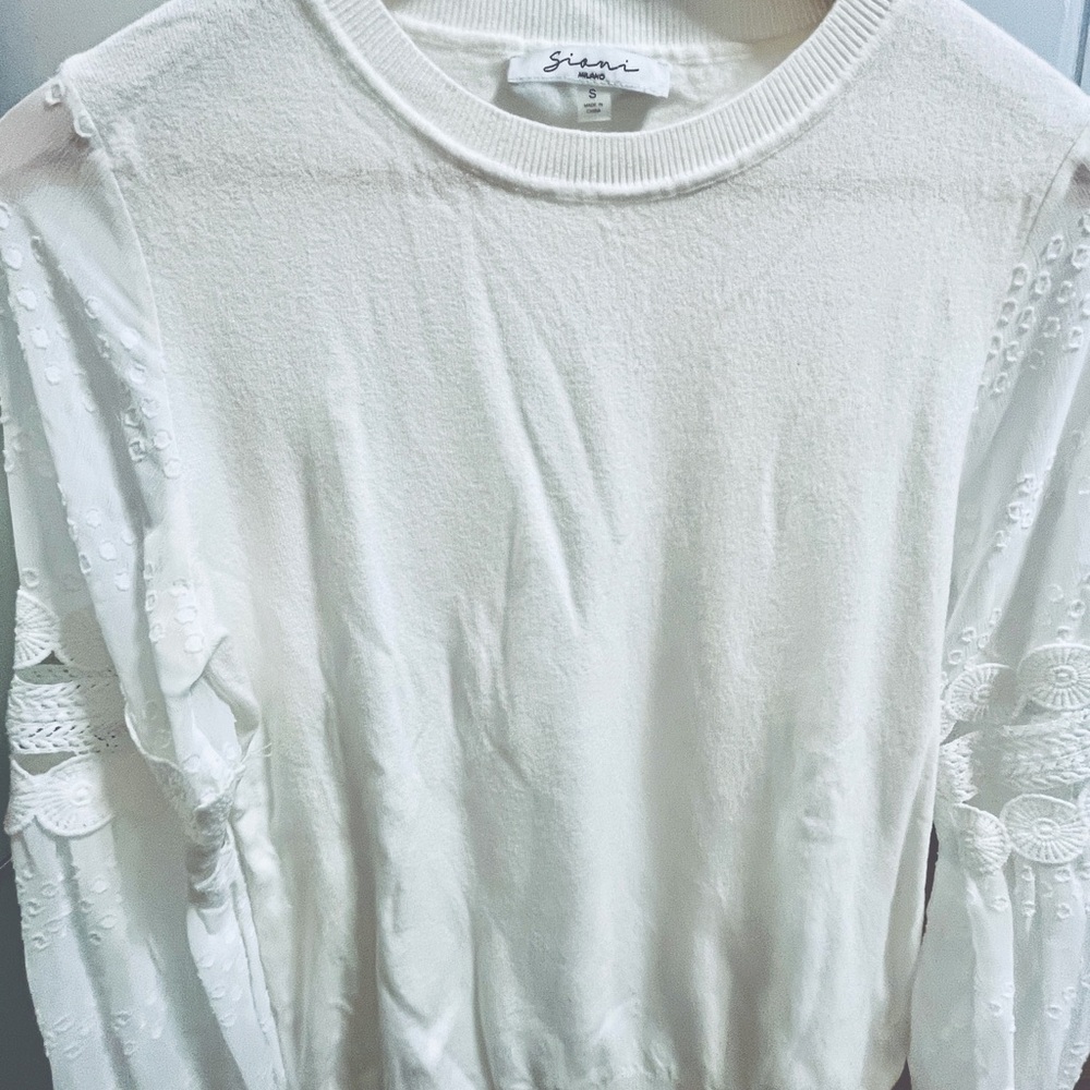 SWEATER with Puff Sleeves Blouse, Size S